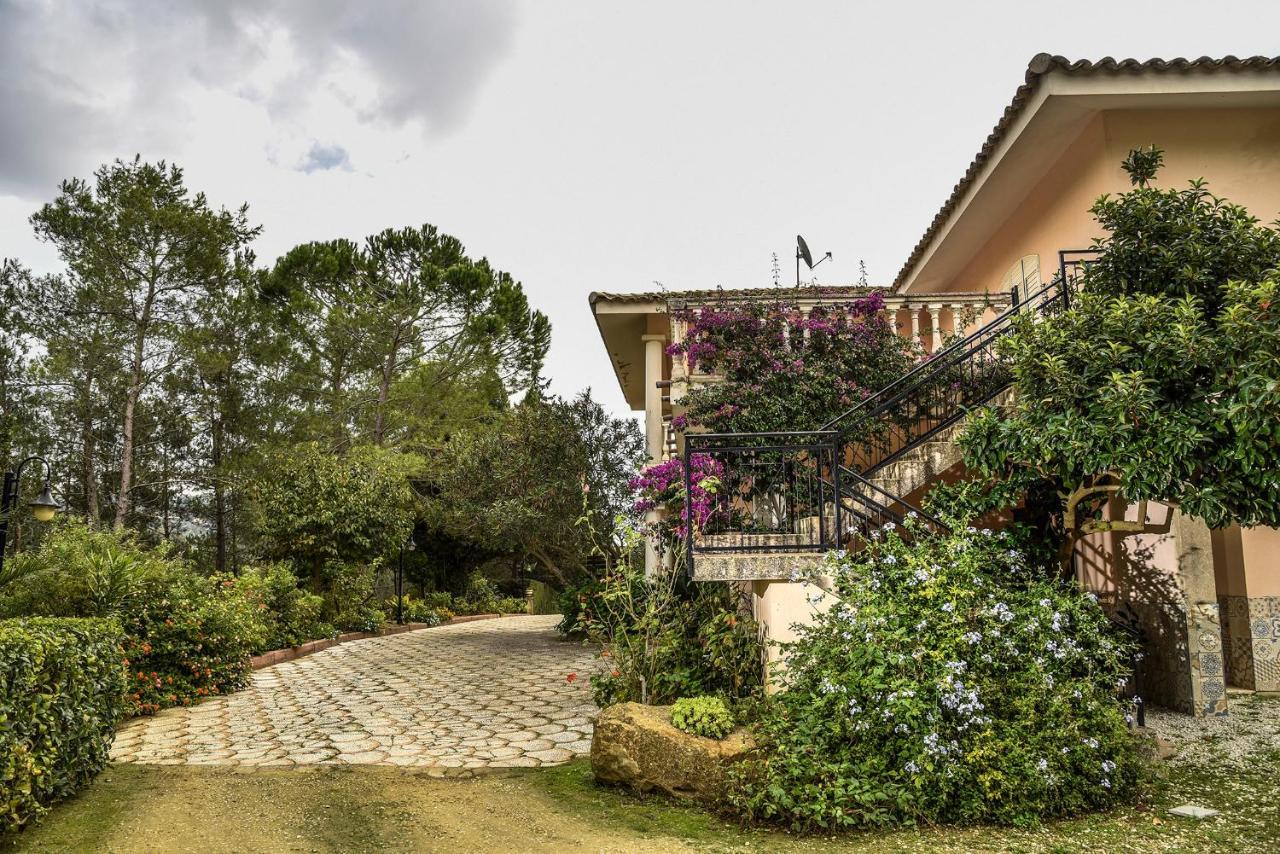 Agriresort Villa Bentivoglio 皮亚扎-阿尔梅里纳 外观 照片