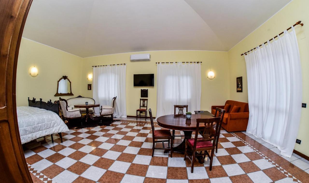 Agriresort Villa Bentivoglio 皮亚扎-阿尔梅里纳 外观 照片