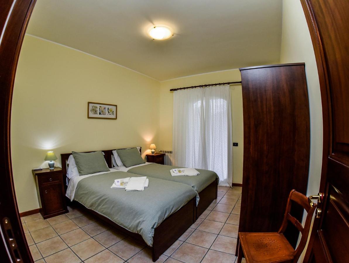 Agriresort Villa Bentivoglio 皮亚扎-阿尔梅里纳 外观 照片